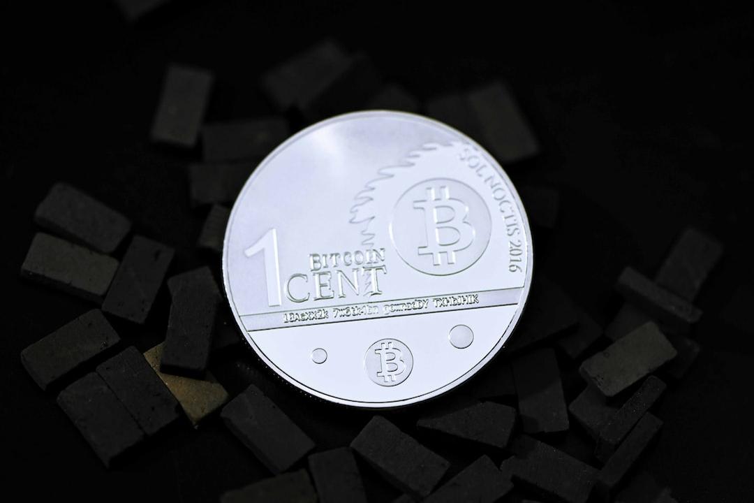 이더리움, ETF 및 DeFi 덕분에 비트코인을 거래량에서 초월: 하루 1,100억 달러